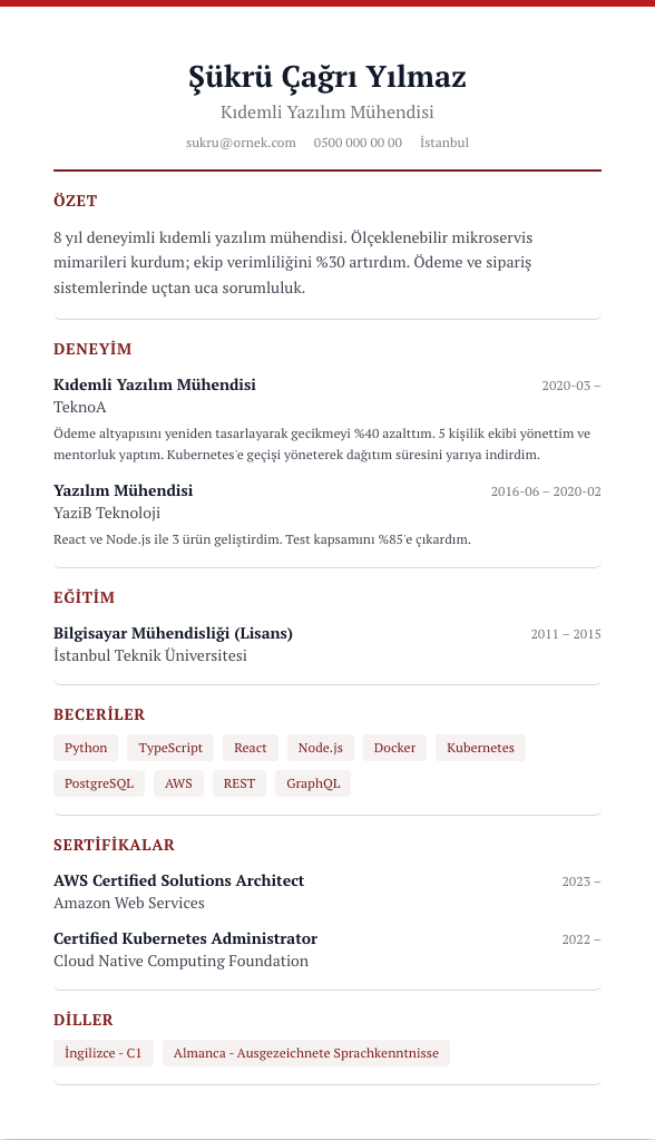 Bordo Vurgu CV şablonu önizlemesi - Hukuk ve finans için: bordo aksan bandı + serif başlıklar, muhafazakar ama ayırt edici
