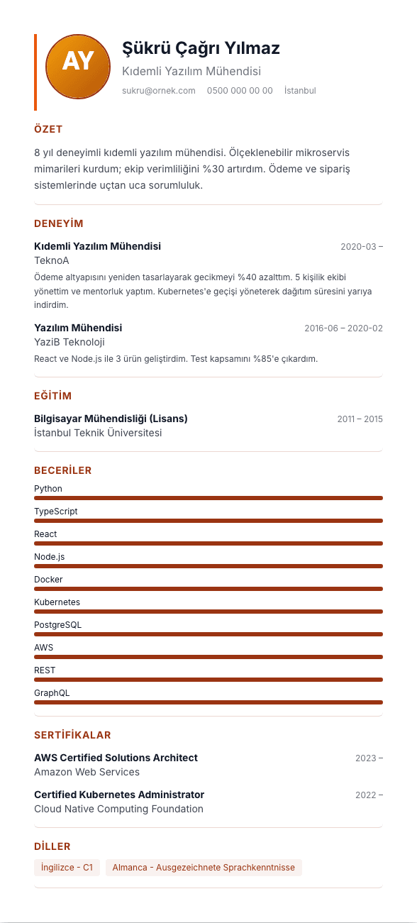 Gastronomi & Hizmet CV şablonu önizlemesi - Aşçı, otelcilik ve turizm profesyonelleri için: fotoğraflı, dil becerileri vurgulu, sıcak terracotta