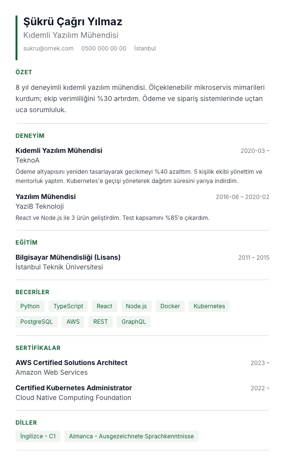 Saha Kompakt CV şablonu önizlemesi - Saha mühendisi, planlama ve lojistik için: Roboto kompakt, yeşil vurgu, dar marjda maksimum içerik