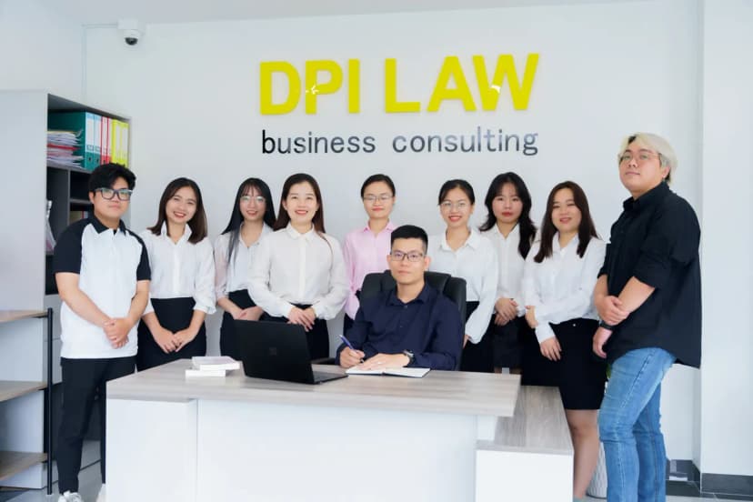 Stratejik planlama yapan insan kaynakları ekibi