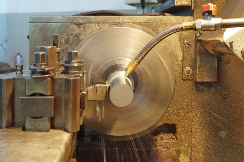 Metal işleme atölyesi detay görüntüsü