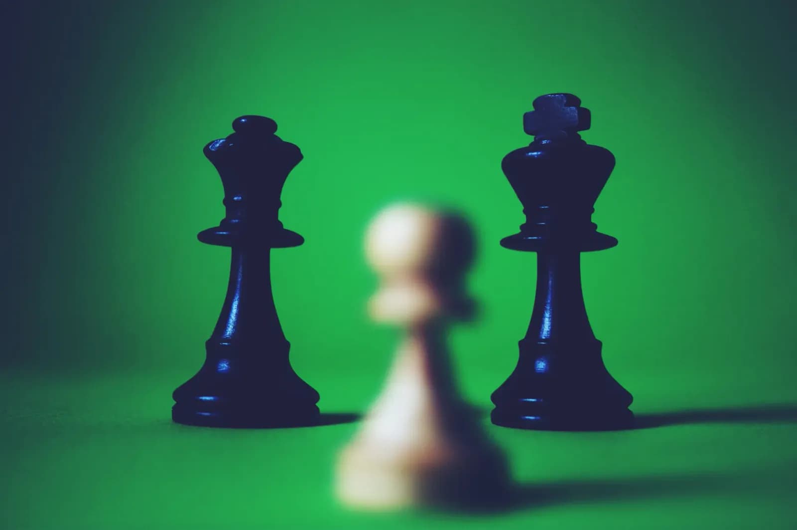 Veri Bilimci vs Büyük Veri Uzmanı konulu blog yazısının kapak görseli