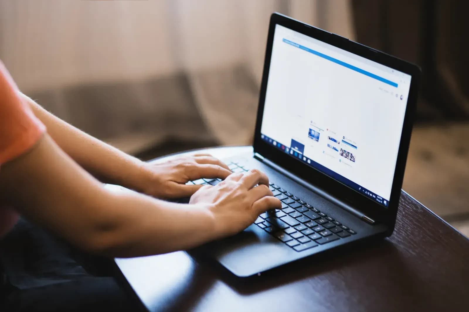 cv kişisel bilgiler konulu blog yazısının kapak görseli