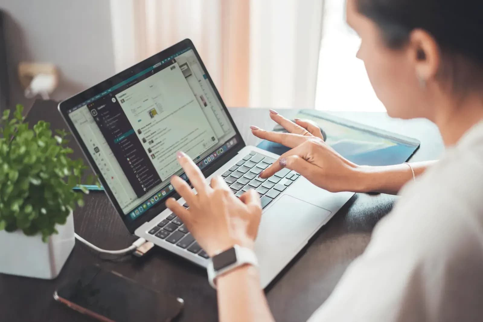 Elektrik Elektronik Mühendisi CV konulu blog yazısının kapak görseli