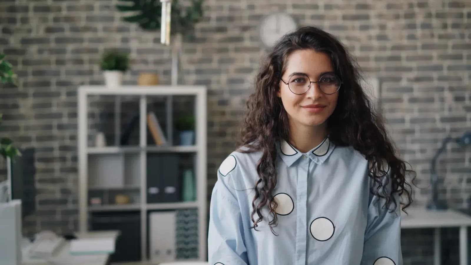 Üretim CV metrikleri konulu blog yazısının kapak görseli