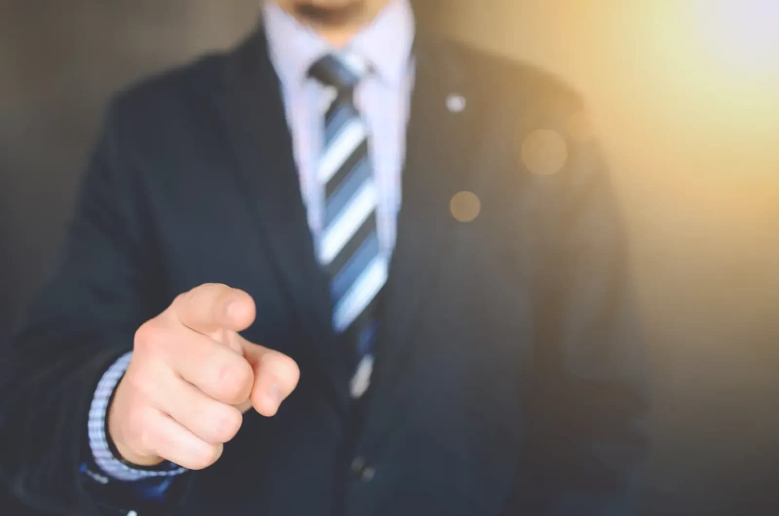 CRM Danışmanı CV konulu blog yazısının kapak görseli