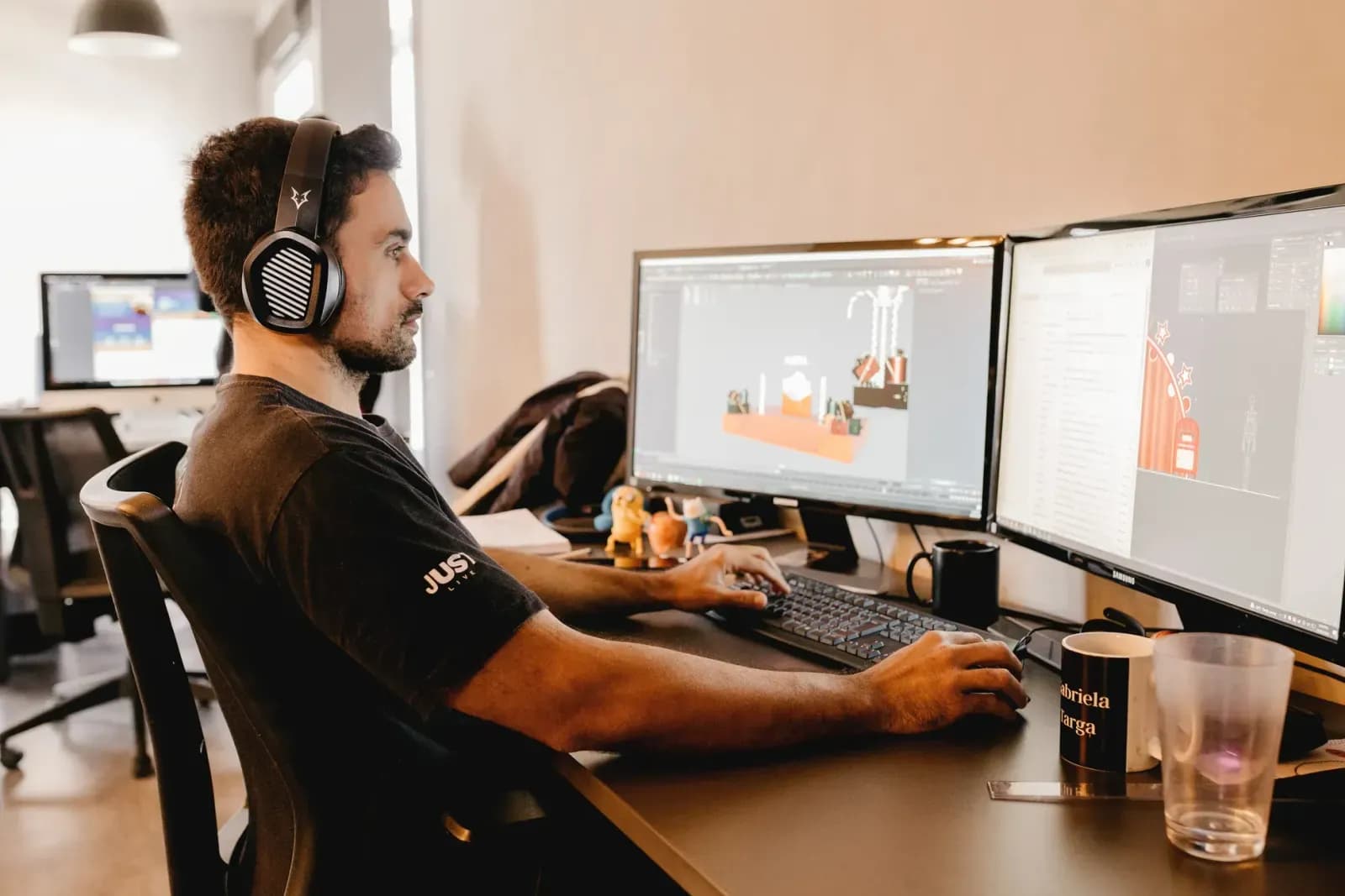 oyun geliştirici CV'sinde Unity ve Unreal yetkinliği konulu blog yazısının kapak görseli