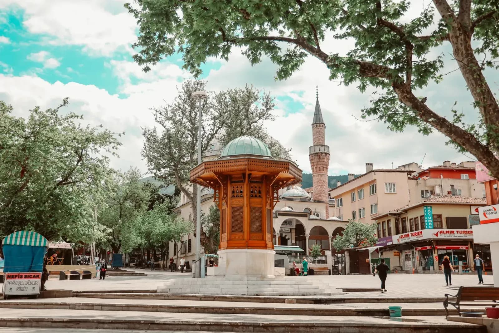 iş analisti nasıl olunur konulu blog yazısının kapak görseli