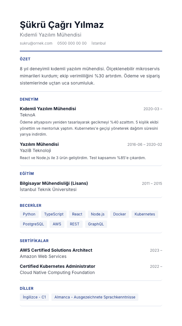 Kobalt Hat CV şablonu önizlemesi - Havadar sayfa, geniş harf aralığı ve ince kobalt kurallarla sakin modern düzen