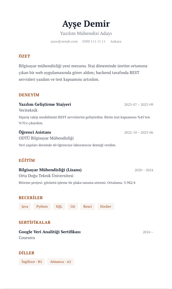 Yönetici Premium CV şablonu - yeni mezun CV'si örneğiyle